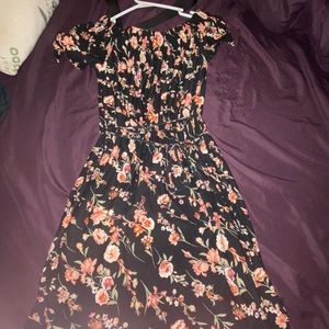 Nobo floral dress. Off shoulders. Size 1.
